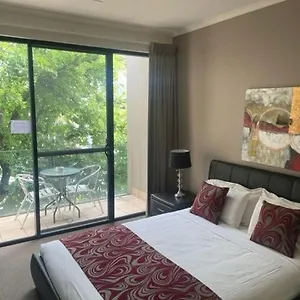 Rnr Sturt Holiday Apartment